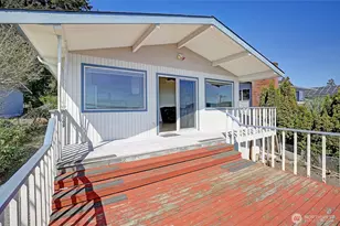 634 Lehman Dr, Camano Island, WA 98282 - Photo 23