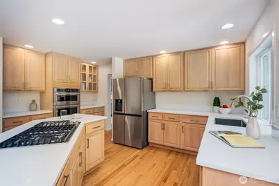 7229 245th Way NE, Redmond, WA 98053 - Photo 9