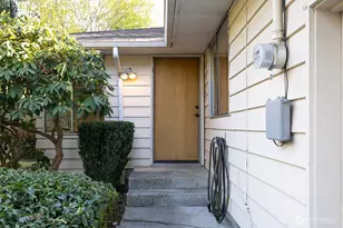 1011 N 14th St, Mount Vernon, WA 98273 - Photo 3