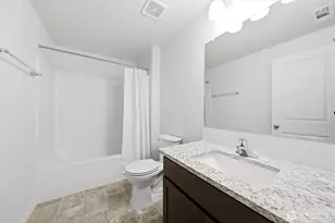 1032 W Sequoia Rd, Moses Lake, WA 98837 - Photo 5