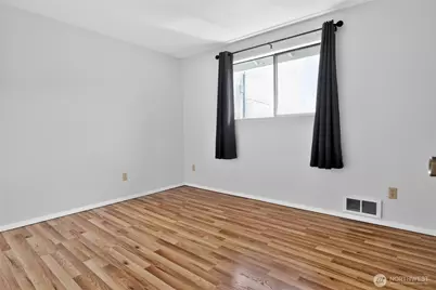 313 W 14th Street, Port Angeles, WA 98362 - Photo 23