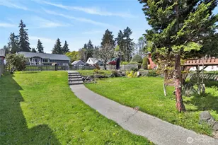 313 W 14th St, Port Angeles, WA 98362 - Photo 7
