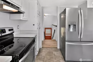 313 W 14th St, Port Angeles, WA 98362 - Photo 13