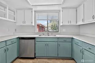 313 W 14th St, Port Angeles, WA 98362 - Photo 11