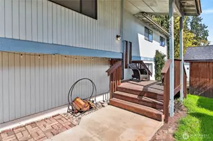 313 W 14th St, Port Angeles, WA 98362 - Photo 33