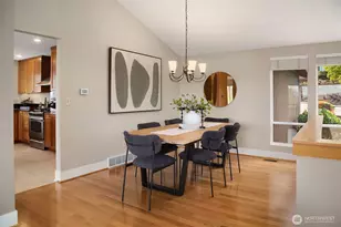 8530 54th Ave NE, Seattle, WA 98115 - Photo 9