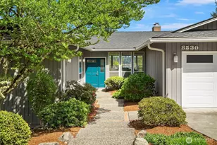 8530 54th Ave NE, Seattle, WA 98115 - Photo 3