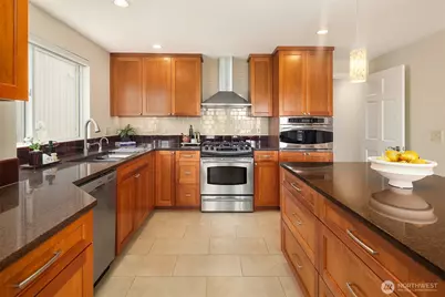 8530 54th Avenue NE, Seattle, WA 98115 - Photo 11