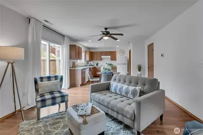 9929 195th Avenue E, Bonney Lake, WA 98391 - Photo 5
