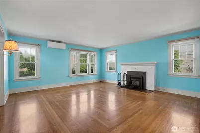 819 Midway Avenue NW, Olympia, WA 98502 - Photo 3