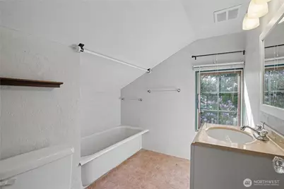 819 Midway Avenue NW, Olympia, WA 98502 - Photo 21