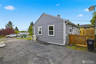 9831 33rd Ave SW, Seattle, WA 98126 - Photo 17