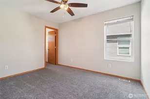 5449 Emerald Ct, Mount Vernon, WA 98273 - Photo 25