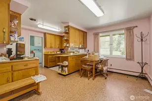 2014 Ocean Beach Hwy, Longview, WA 98632 - Photo 7