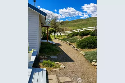 492 Pine Creek Road, Tonasket, WA 98855 - Photo 31