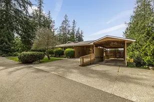 8957 188th St SW, Edmonds, WA 98026 - Photo 13