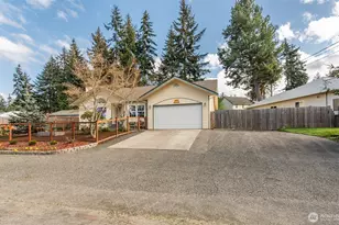 2010 Westview Dr, Port Angeles, WA 98363 - Photo 35