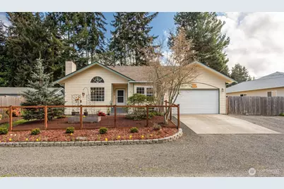2010 Westview Dr, Port Angeles, WA 98363 - Photo 1