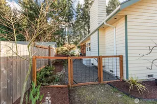 2010 Westview Dr, Port Angeles, WA 98363 - Photo 25