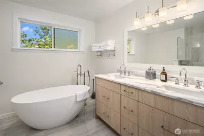 4014 SW 98th Street, Seattle, WA 98136 - Photo 17