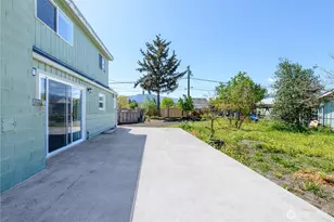 405 W Spruce St, Sequim, WA 98362 - Photo 33
