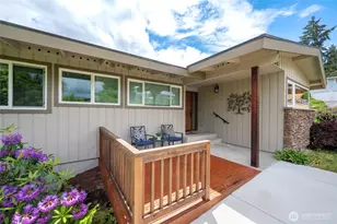 705 S 209th St, Des Moines, WA 98198 - Photo 3