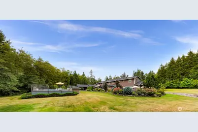 4879 Robinwood Lane, Bow, WA 98232 - Photo 35
