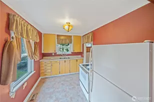 16751 Linden Ave N, Shoreline, WA 98133 - Photo 7