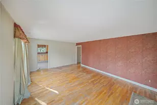 16751 Linden Ave N, Shoreline, WA 98133 - Photo 5
