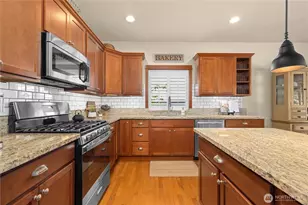 625 Emory Dr, Snohomish, WA 98290 - Photo 11