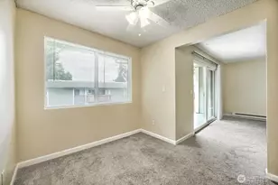 17208 NE 45th St, Redmond, WA 98052 - Photo 13