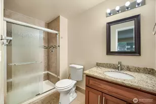 17208 NE 45th St, Redmond, WA 98052 - Photo 19