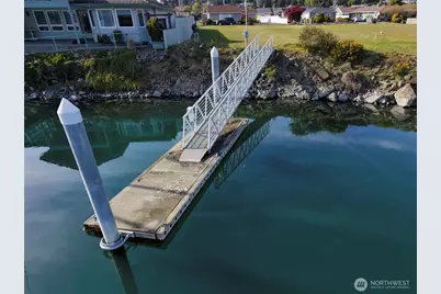 2005 Cove Place, Anacortes, WA 98221 - Photo 11