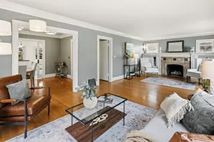 6823 16th Ave NE, Seattle, WA 98115 - Photo 5