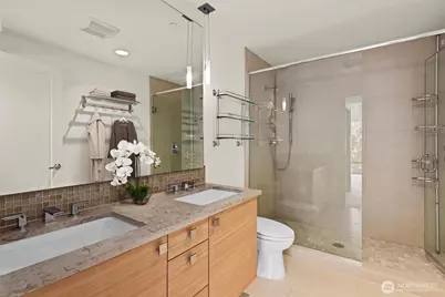 10000 Main Street #603, Bellevue, WA 98004 - Photo 13