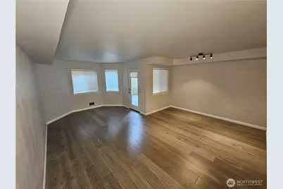 2530 15th Avenue W #303, Seattle, WA 98119 - Photo 9