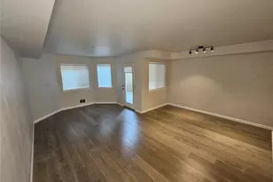2530 15th Ave W, Seattle, WA 98119 - Photo 9