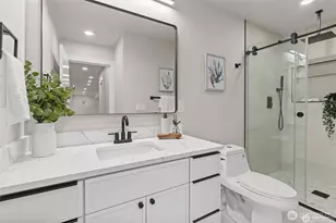 7407 25th Ave NE, Seattle, WA 98115 - Photo 17