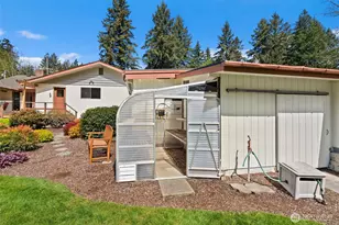 2403 Elliott Ave NW, Olympia, WA 98502 - Photo 25