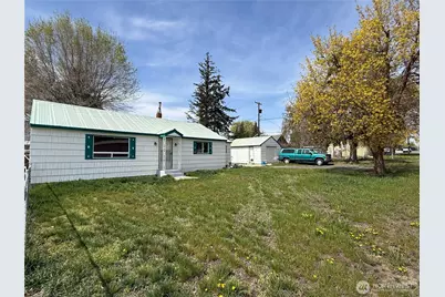 306 S Adams Street, Waterville, WA 98858 - Photo 1