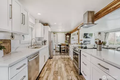 3400 NE 11th Street, Renton, WA 98056 - Photo 11