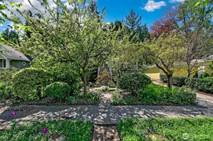 2127 Boyer Ave E, Seattle, WA 98112 - Photo 5