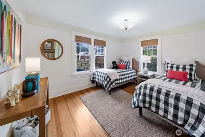 2127 Boyer Avenue E, Seattle, WA 98112 - Photo 23