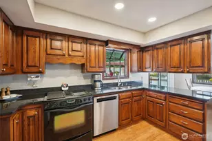 2032 W Dove Ave, La Center, WA 98629 - Photo 11