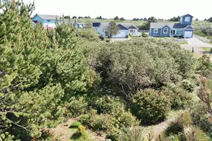 1056 1057 Greenview Ave SW, Ocean Shores, WA 98569 - Photo 19