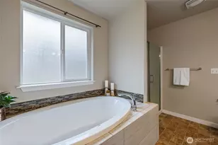 11102 288th St E, Graham, WA 98338 - Photo 17