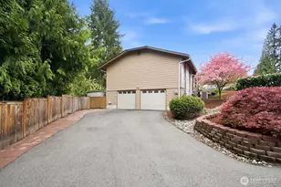 20210 107th Ave NE, Bothell, WA 98011 - Photo 5
