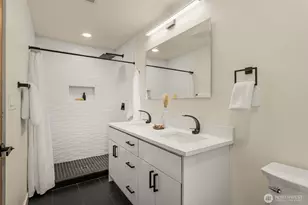 3820 45th Ave S, Seattle, WA 98118 - Photo 17