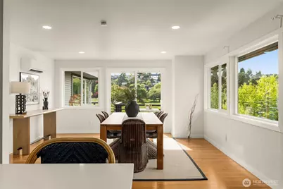 3820 45th Avenue S, Seattle, WA 98118 - Photo 9