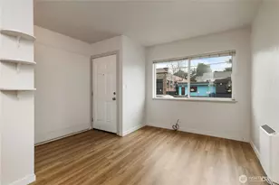 7618 Greenwood Ave N, Seattle, WA 98103 - Photo 9